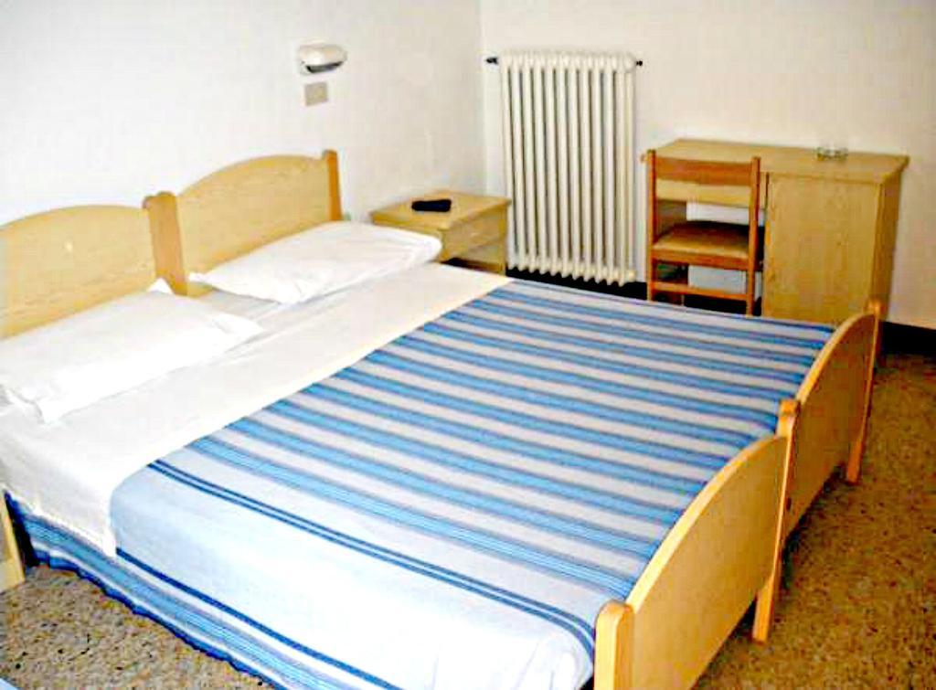 Hotel Ronconi Rimini Quarto foto